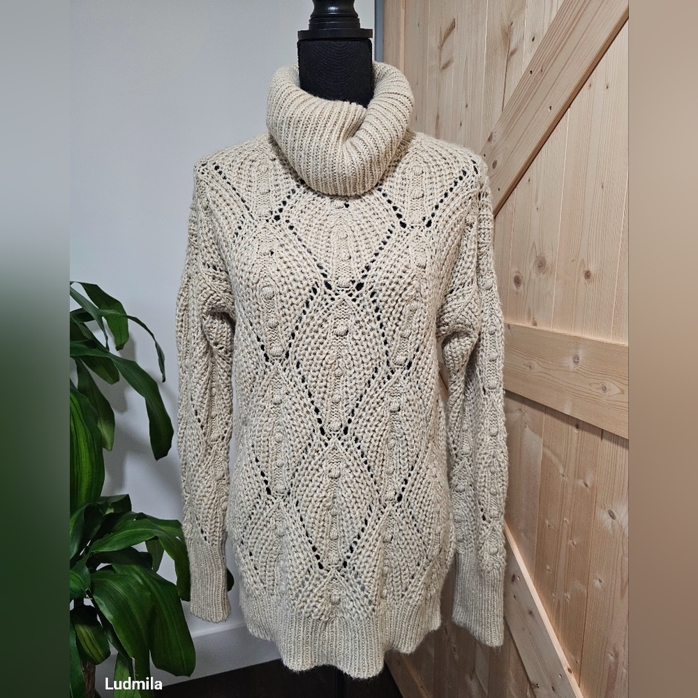 A NEW DAY size S tan knit sweater